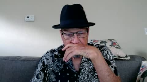 Snapshot of pipewizard chatting on 06-21-26, 10:45 pipewizard online show from 06-21-26, 10:45