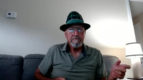 Snapshot of pipewizard chatting on 06-26-26, 10:25 pipewizard online show from 06-26-26, 10:25
