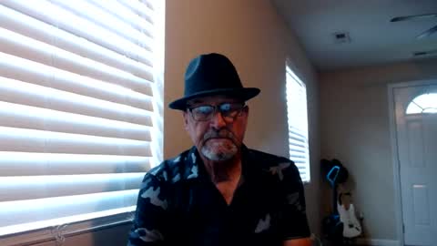 Snapshot of pipewizard chatting on 07-18-26, 10:46 pipewizard online show from 07-18-26, 10:46