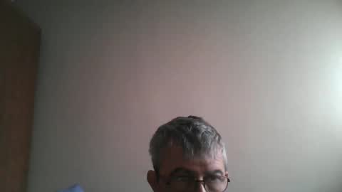 Snapshot of pipi2704 chatting on 01-18-25, 10:49 pipi2704 online show from 01-18-25, 10:49