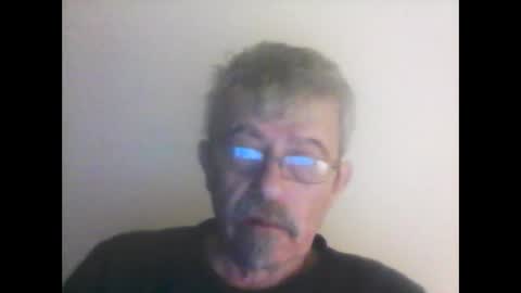 Snapshot of pipi2704 chatting on 02-04-25, 03:33 pipi2704 online show from 02-04-25, 03:33