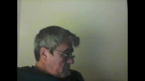 Snapshot of pipi2704 chatting on 02-26-25, 02:37 pipi2704 online show from 02-26-25, 02:37
