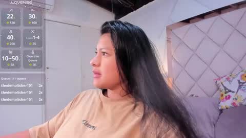 Snapshot of pirlywild chatting on 05-11-26, 03:34 Pirly online show from 05-11-26, 03:34