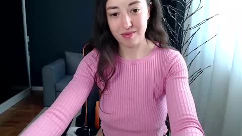 piscesgirl06 online show from 01-07-25, 06:48