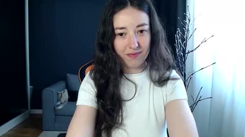 piscesgirl06 online show from 04-17-26, 04:59