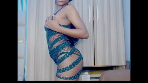 Ella online show from 06-20-26, 07:00
