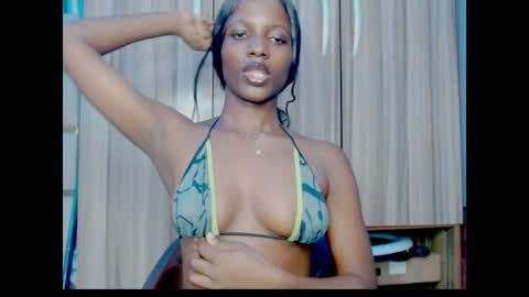 Ella online show from 06-27-26, 01:50