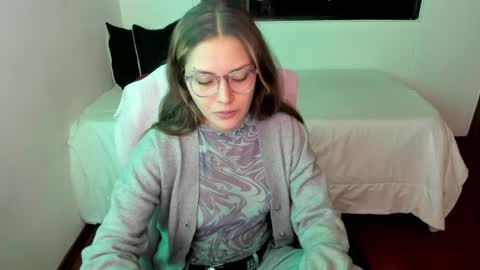 Snapshot of pixiedaemon chatting on 05-29-26, 12:41 pixie online show from 05-29-26, 12:41