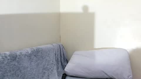 pixietease1 online show from 10-19-25, 11:27