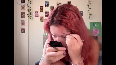 Snapshot of pixieyes0n chatting on 03-01-26, 02:46 Daryl online show from 03-01-26, 02:46