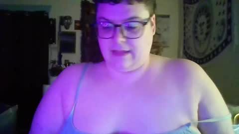 daddy pizza online show from 12-21-24, 05:03