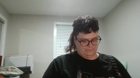 daddy pizza online show from 02-28-25, 03:26