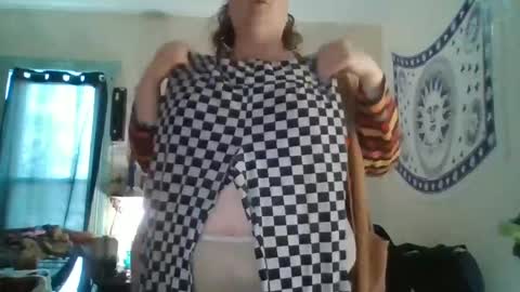 daddy pizza online show from 03-07-25, 07:49