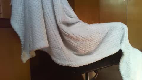 pl4yer21 online show from 05-11-26, 02:45