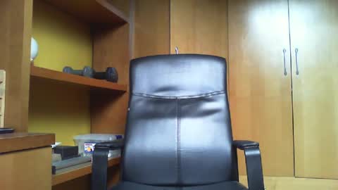 pl4yer21 online show from 06-15-26, 05:37