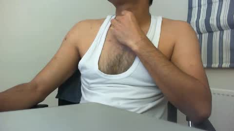 Snapshot of platino3026 chatting on 01-05-25, 07:38 platino3026 online show from 01-05-25, 07:38