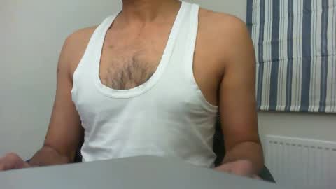Snapshot of platino3026 chatting on 03-01-25, 11:37 platino3026 online show from 03-01-25, 11:37
