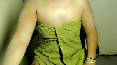 Snapshot of play_wiith_me chatting on 09-20-25, 02:45 play_wiith_me online show from 09-20-25, 02:45