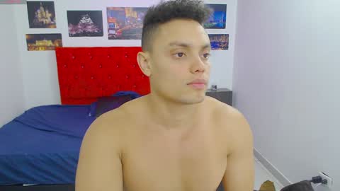 Snapshot of playboy_sex6 chatting on 01-30-25, 07:15 PETER online show from 01-30-25, 07:15