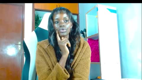 Snapshot of playboytit chatting on 01-18-25, 09:56 playboytit online show from 01-18-25, 09:56