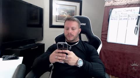 Snapshot of player2pawns chatting on 12-05-24, 05:06 Player online show from 12-05-24, 05:06