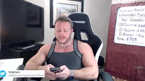 Snapshot of player2pawns chatting on 02-14-25, 06:56 Player online show from 02-14-25, 06:56