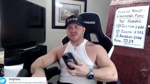 Snapshot of player2pawns chatting on 02-21-25, 06:40 Player online show from 02-21-25, 06:40