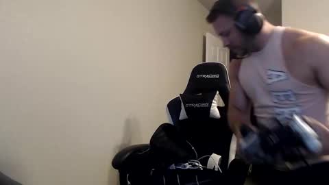 Snapshot of player2pawns chatting on 10-01-25, 12:27 Player online show from 10-01-25, 12:27