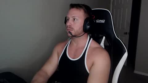 Snapshot of player2pawns chatting on 12-18-25, 01:55 Player online show from 12-18-25, 01:55