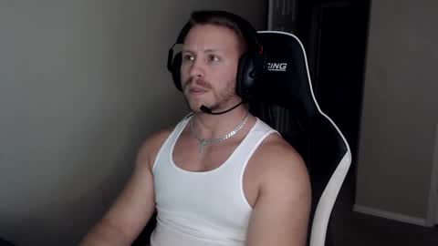 Snapshot of player2pawns chatting on 12-23-25, 08:56 Player online show from 12-23-25, 08:56