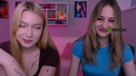 Snapshot of playful_sophie chatting on 06-03-26, 07:19 Sophie online show from 06-03-26, 07:19