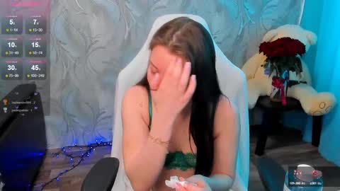 Snapshot of playfulkira chatting on 03-01-25, 06:35 Kira online show from 03-01-25, 06:35