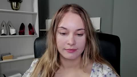 Valeria online show from 12-03-25, 09:57