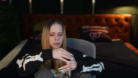 Lana online show from 01-13-26, 11:15