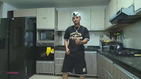   online show from 06-08-26, 11:16