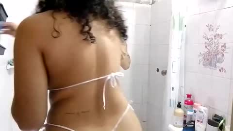 Snapshot of playhot88 chatting on 04-19-26, 04:50 KATE Y PABLO online show from 04-19-26, 04:50