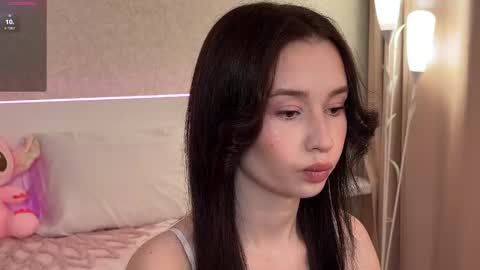 Simona and Bonnie online show from 04-21-26, 02:56