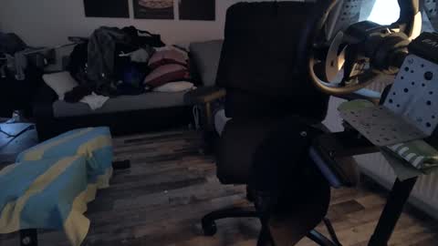 Hello ask me  . Im glad  to see you here in my room. Welcome PVT is open online show from 04-28-26, 06:24