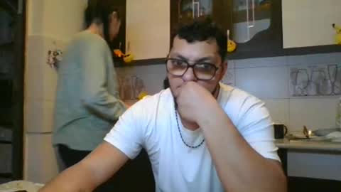 Snapshot of pleas3s_sweet chatting on 01-22-25, 08:28 pleas3s_sweet online show from 01-22-25, 08:28