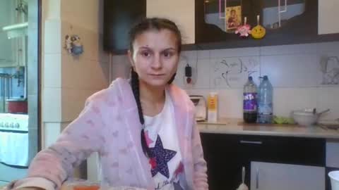 Snapshot of pleas3s_sweet chatting on 01-28-25, 02:42 pleas3s_sweet online show from 01-28-25, 02:42