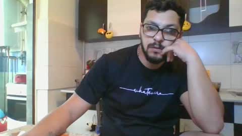 Snapshot of pleas3s_sweet chatting on 02-02-25, 06:04 pleas3s_sweet online show from 02-02-25, 06:04