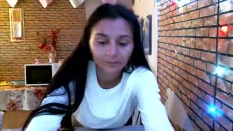 Snapshot of pleas3s_sweet chatting on 04-26-26, 09:29 pleas3s_sweet online show from 04-26-26, 09:29