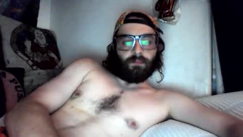 Snapshot of pleasure_pat chatting on 11-16-25, 04:40 pleasure_pat online show from 11-16-25, 04:40