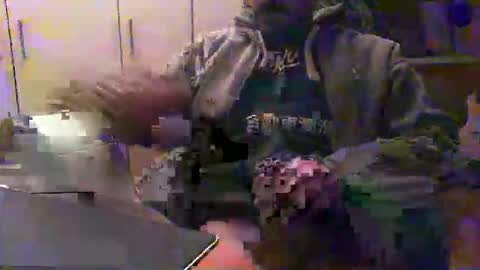 Snapshot of plu07f3520 chatting on 02-11-26, 01:10 plu07f3520 online show from 02-11-26, 01:10