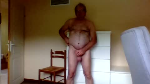 pluchet online show from 07-01-26, 04:47