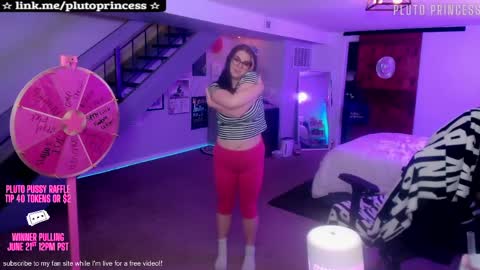 Pluto Princess online show from 05-10-26, 07:57
