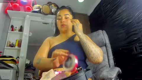 Snapshot of pocahontas_d chatting on 06-03-26, 06:38 catalina online show from 06-03-26, 06:38