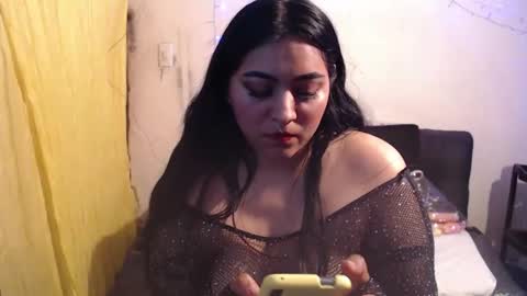 Lily online show from 01-16-25, 05:00