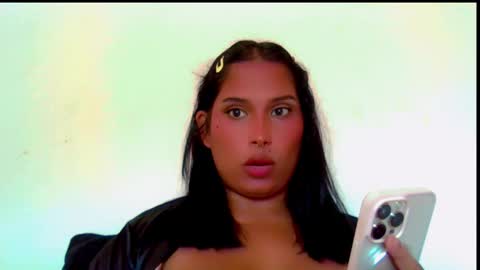 Snapshot of pocahontasexxy chatting on 10-10-25, 10:03 DaniellaBaby online show from 10-10-25, 10:03