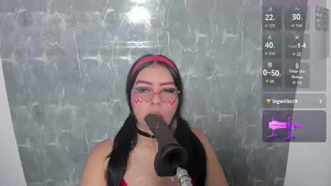 pocahonta online show from 06-12-26, 04:33